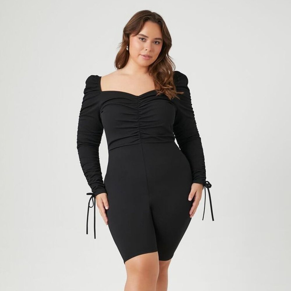 Fashion Nova Ruched Long-Sleeve Shorts Romper - Black - Size Large {Gently Worn}